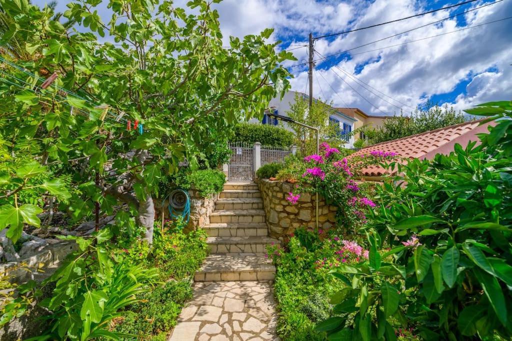 Appartement Bozena à Mali Lošinj Extérieur photo